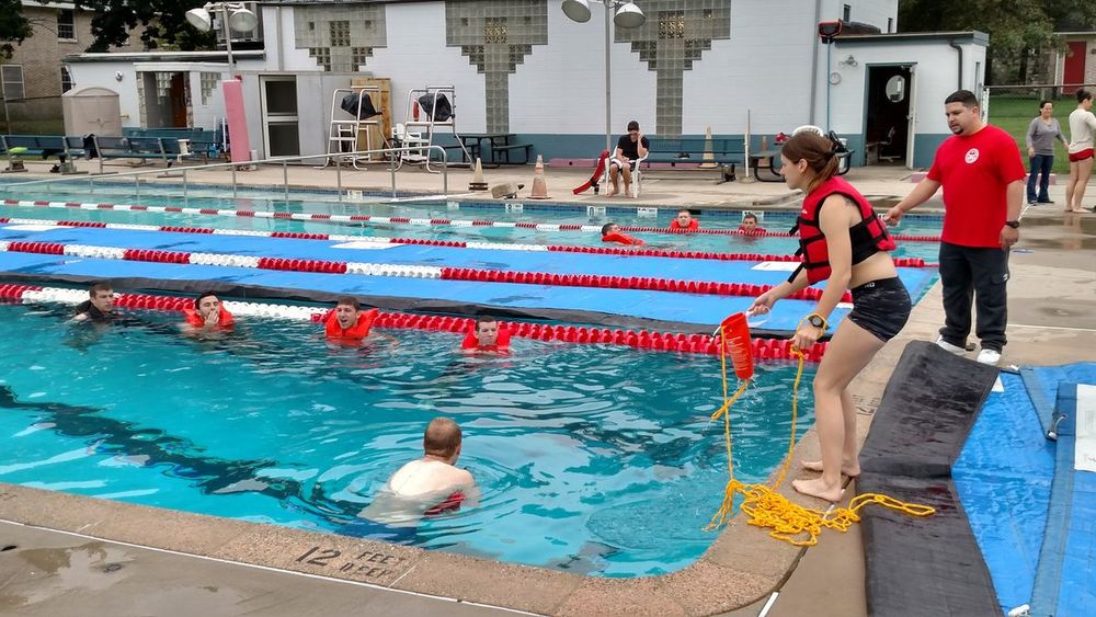 aquatic rescue training