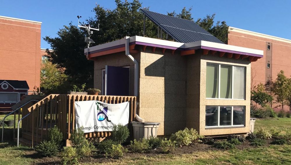 A tiny house at the Temple Community Garden.