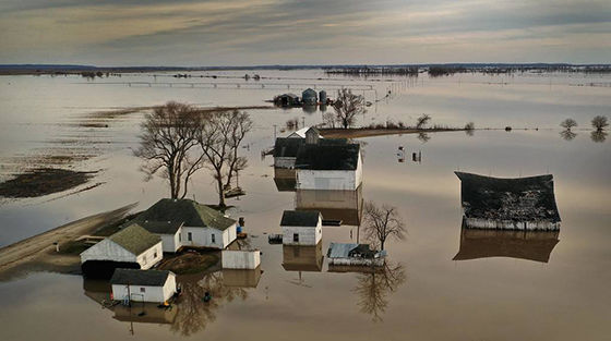 several houses flooded out