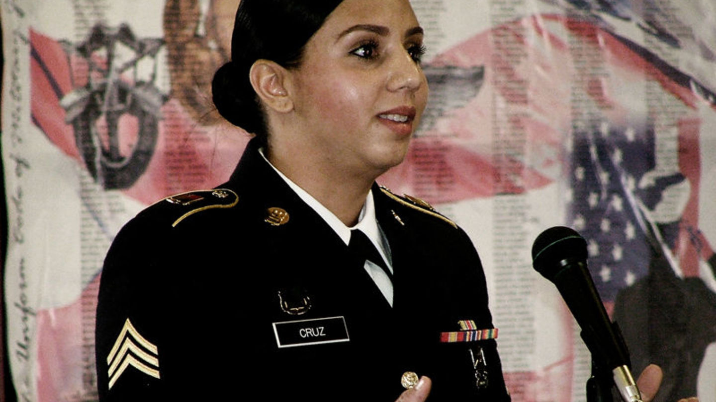 Rebeca Cruz-Esteves - Completing her degree while protecting her country